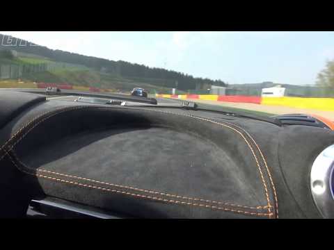 BRUTAL Gumpert Apollo several laps on Spa Francorchamps two camera angles. Speed!