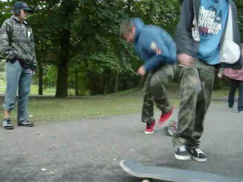 Rzepa 360 flip, czapa w chuj ;d