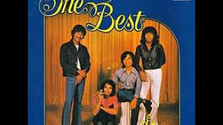 Download lagu Main Belakang by Koes Plus mp3