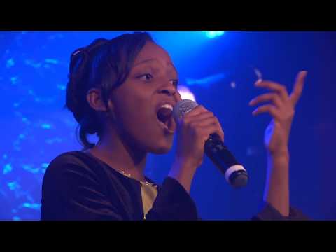 Samsara Arboite - I bowed on my knees - Concert au Théâtre Rialto