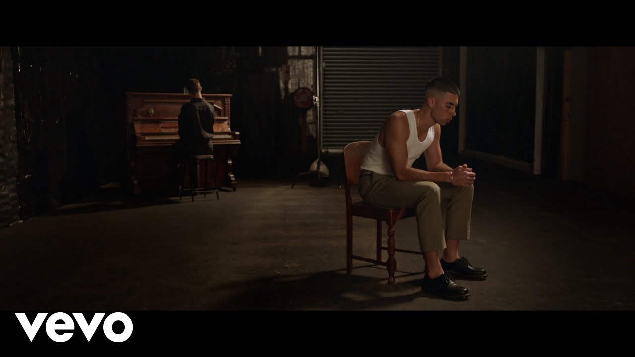 TEEKS – ‘Remember Me’ Music Video