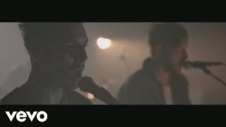 Nothing But Thieves - Wake Up Call (Live) - (Vevo LIFT UK)