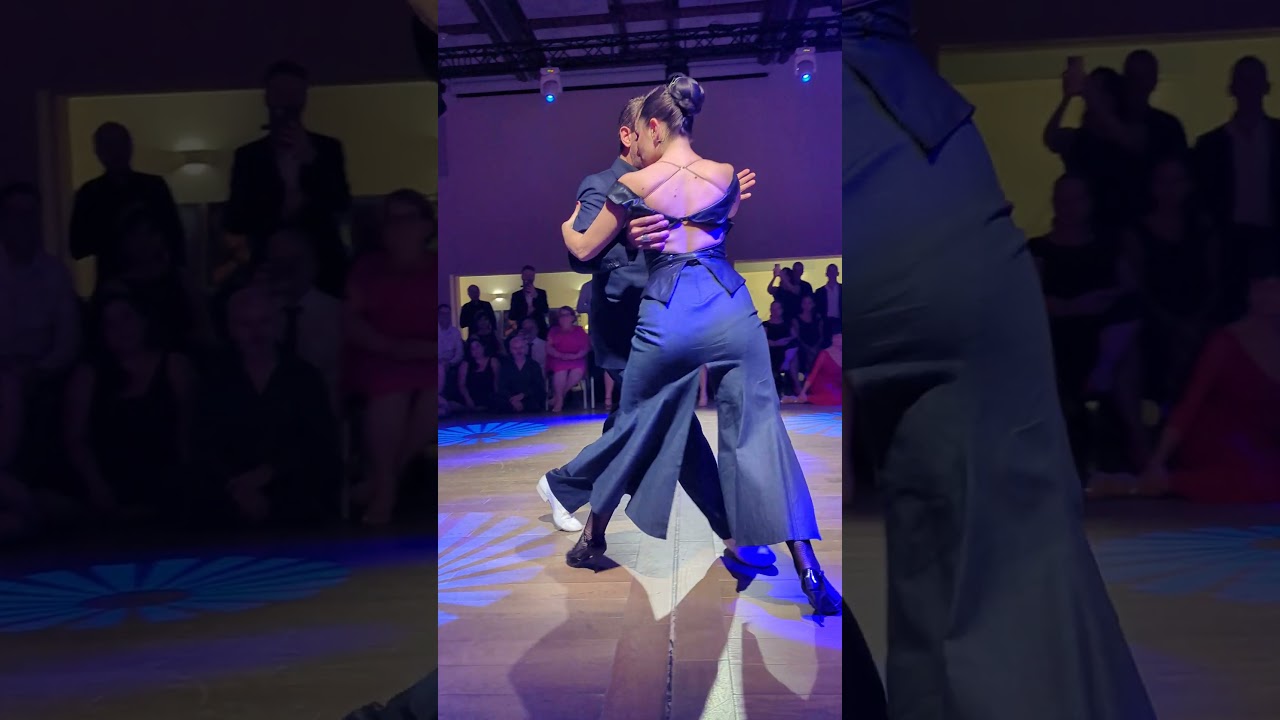 Video thumbnail for Sol Cerquides & Pablo Inza dancing Di Sarli #tango #performance #dance