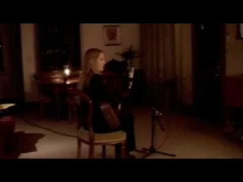 Luluc - Little Suitcase