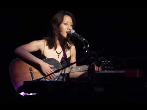 Vienna Teng - 1000 Oceans (Tori Amos cover) video thumbnail