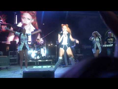 Tamta feat.Cabin54 - Wanna Be Starting Something - Part 2 (Mad - Michael Jackson Tribute @ Gazi)