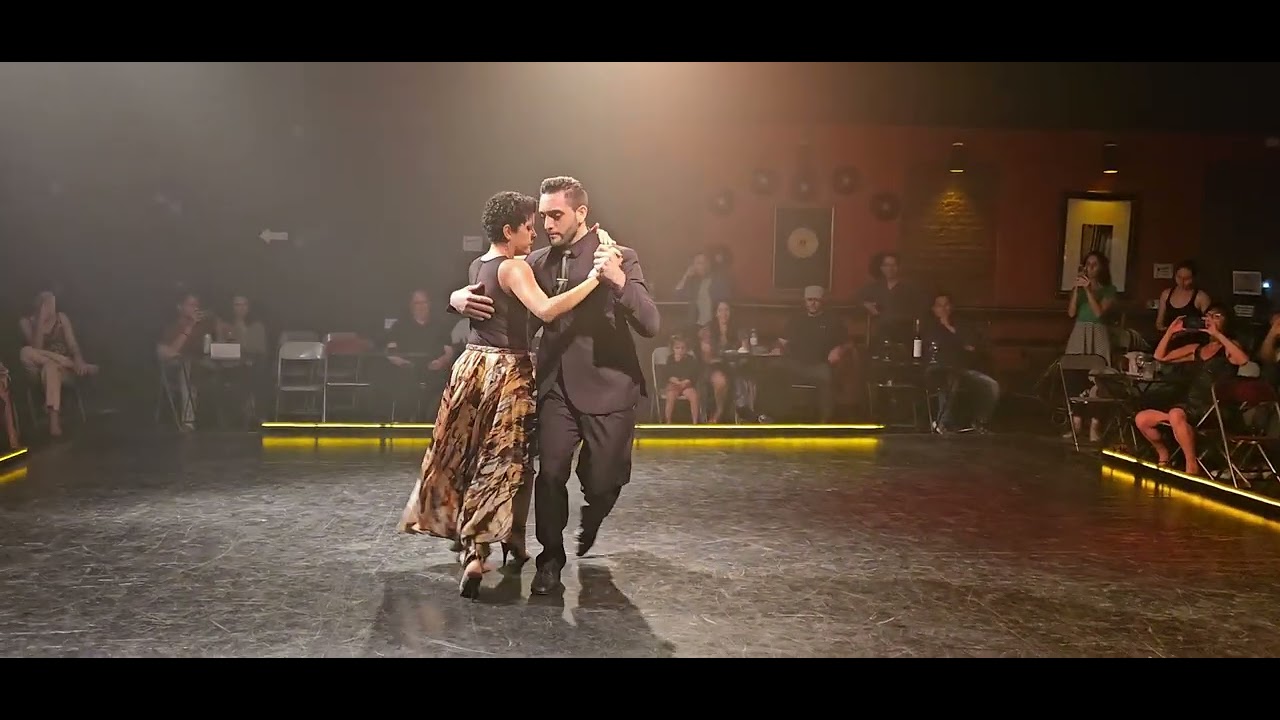 Juan Seliman y Natasha Arape. Maldita Milonga no Atroden Clube en 08/04/24 - 3/3. Francisco Lomuto