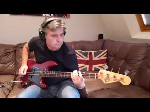R.E.M. "Daysleeper" bass cover. With tabs. HQ sound