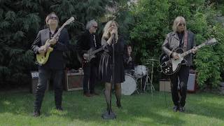 Filthy Friends - Despierta (Official Music Video)