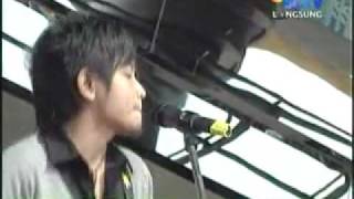 Download lagu Zivilia band - Aishiteru mp3