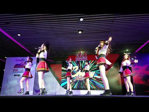 0609200【4K】รับน้องหน่อย Cheesy Pie by Cm Cafe @ Idol Exchange - MBK