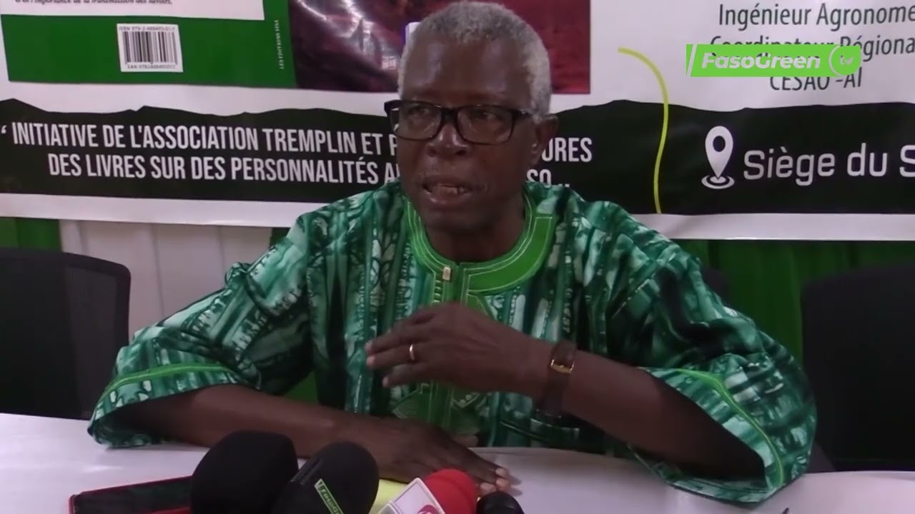 Parution littéraire : une œuvre exclusive sur l'agroécologie dédicacée