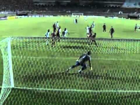 25.08.2010 - Goiás 0 x 3 Fluminense - Serra Dourada - Brasileiro 2010