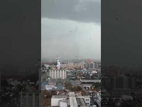 Histórico: Confirman tornado en Estación Central