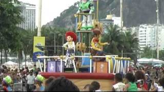 preview picture of video 'Parada Disney Rio de Janeiro - Copacabana'