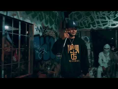 Eyy Sling ng Young God Records Live performance at Benefit Gig Sa Ingay Likha