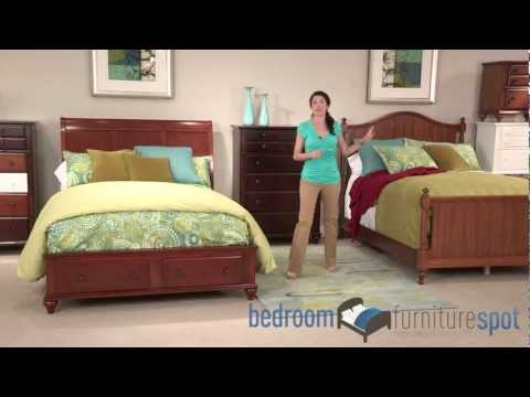 Broyhill Eden Queen Bed