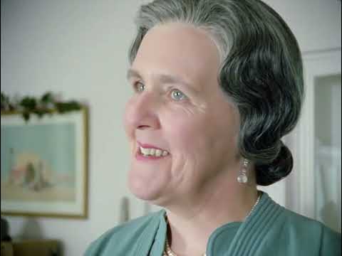 Agatha Christie's Poirot S03E09 The Theft of the Royal Ruby [FULL EPISODE]