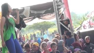 Download lagu Rena KDI - Oleh Oleh, Netral (PDSI) Monata 2014 mp3