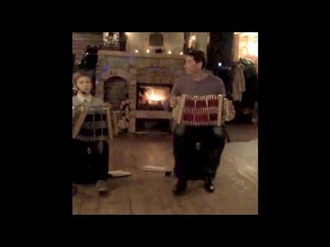 Pärnatalu lõõtsapoisid - Savikoja venelane