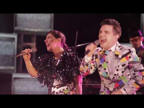 Apostar al Amor (En Vivo) - Miranda! & Los Tipitos