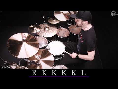 Four types of metal fills in 16th triplets