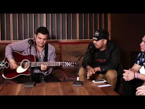 Cruz de madera estilo David Orozco