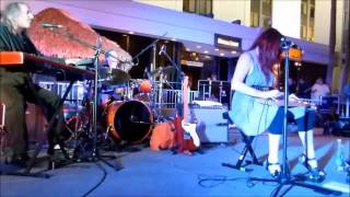 Carolyn Wonderland at Sin City Revival 2013 (one song)