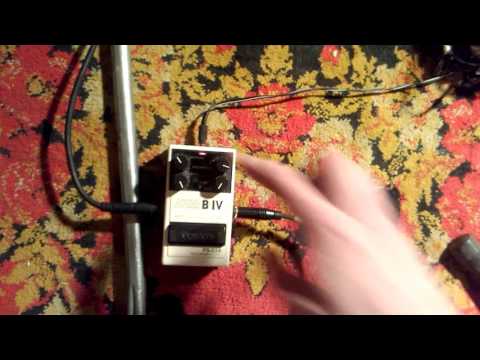 ベース Guyatone PS-039 FOR BASS B-IV ベース Guyatone PS-039 FOR BASS B-IV Guyatone PS-039 B-IV Chorus