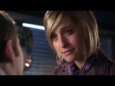 Smallville 8x16 - Turbulence - Chloe and Jimmy / Jimmy sees Davis committing a murder
