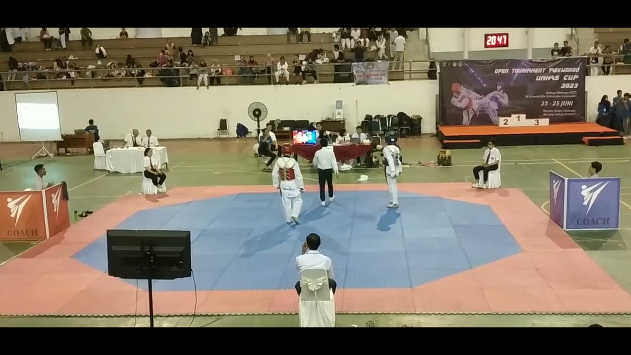kejuaraan taekwondo Unhas cup 2023 pertandingan yayang final