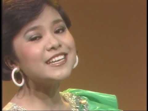 Hnin Si နှင်းဆီ - Ni Ni Win Shwe နီနီဝင်းရွှေ