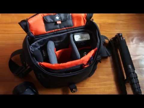What's in my camera bag? (Vanguard Heralder 28)