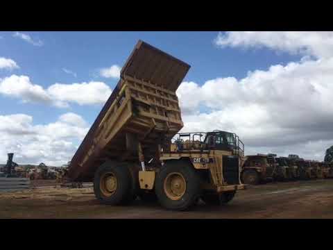 2000 Caterpillar 777D Rigid Dump Truck