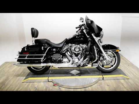 2011 Harley-Davidson Police Electra Glide® in Wauconda, Illinois - Video 1