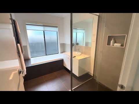 13 Melon Street, Braybrook, VIC 3019, 4 Kuwarto, 2 Banyo, House