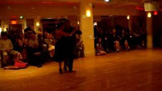 Miriam Larici & Leonardo Barrionuevo: Argentine Tango Performance