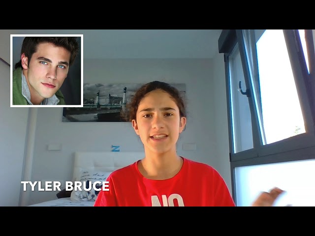 Vídeo relacionado con Forever You: 4 (Ficción)