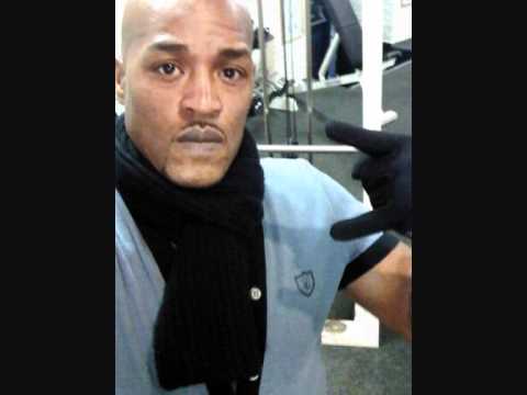 Movez ft Est (tuigcommissie) "De meeste zijn blind"