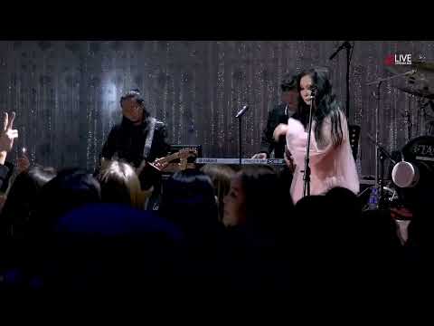 Otgoo - Zarimdaa l (Live)