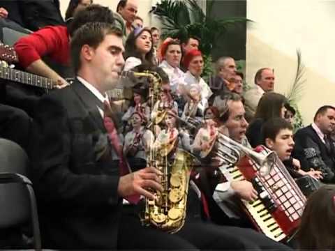 AMIUNA vol 3 .Orchestra Bisericii Penticostale Cociu 2.flv