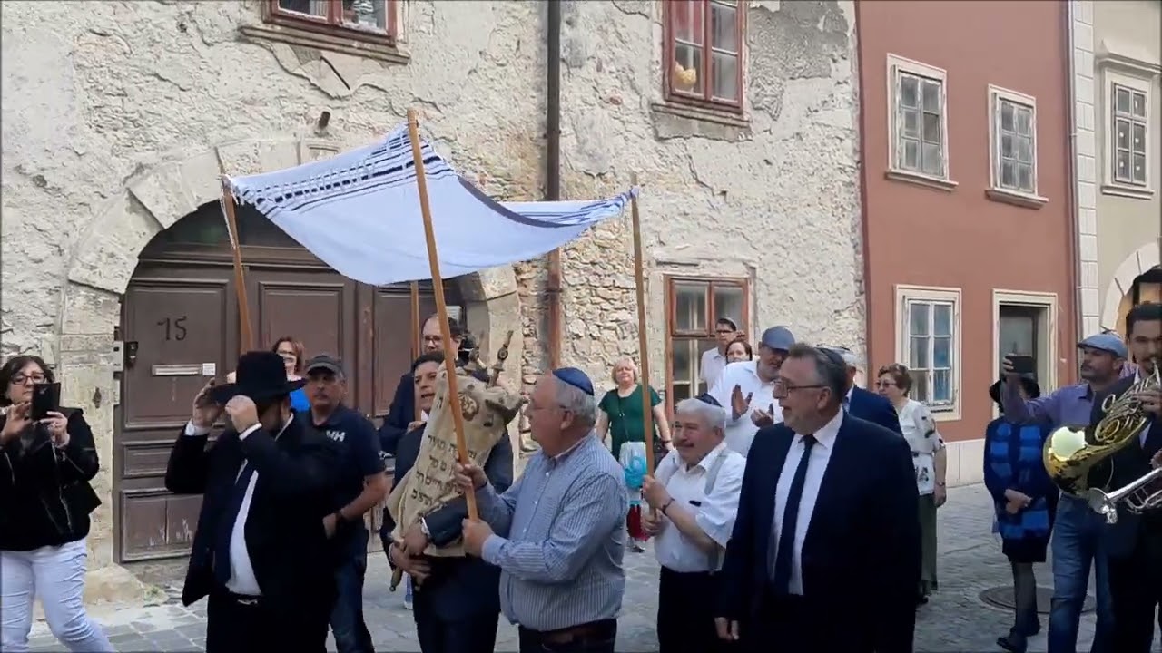 Zsinagóga avatás Sopronban