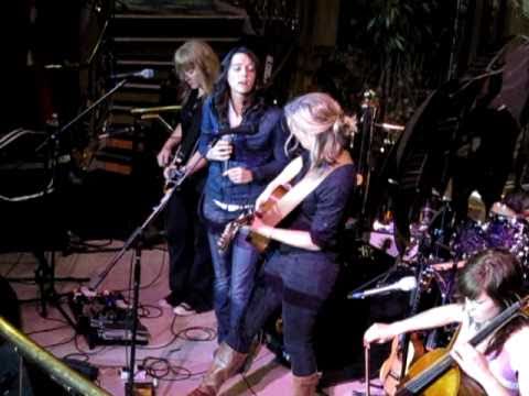 Katie Herzig & Brandi Carlile - I Hurt Too - Cayamo 2010