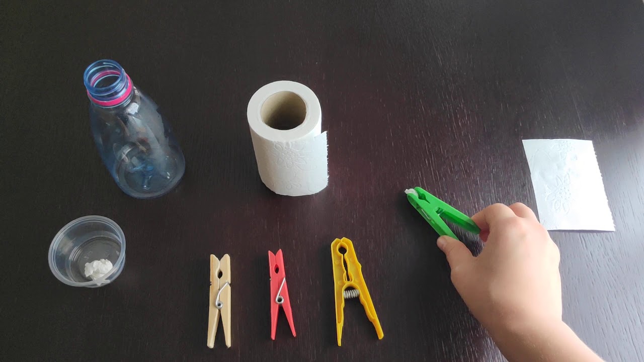 Motricidad fina: pinzas de la ropa