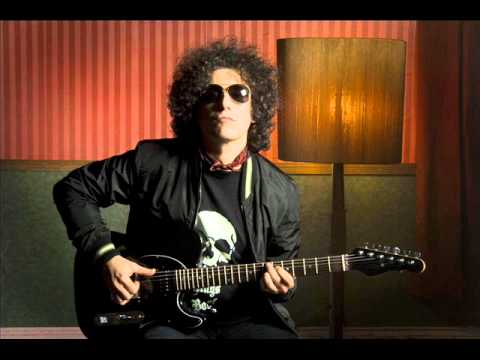 Mil horas - Andrés Calamaro