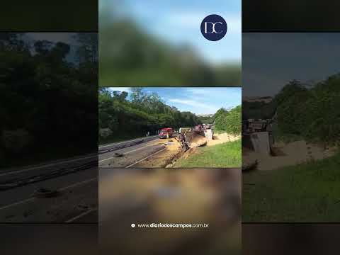 Homem morre em acidente entre caminhões na BR-277; trecho é interditado