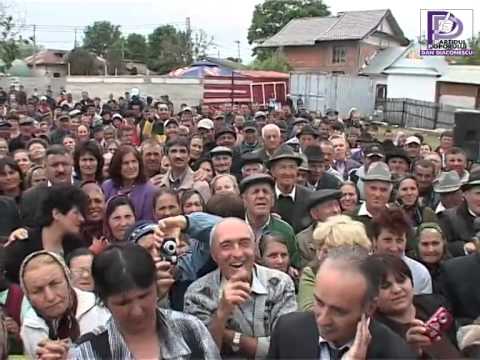 Dan Diaconescu, omul care a îmbrățișat peste un milion de români! Movileni, Olt, Romania