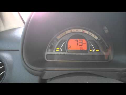 Citroen C2 1.6i 16V VTR SensoDrive 0-100 acceleration