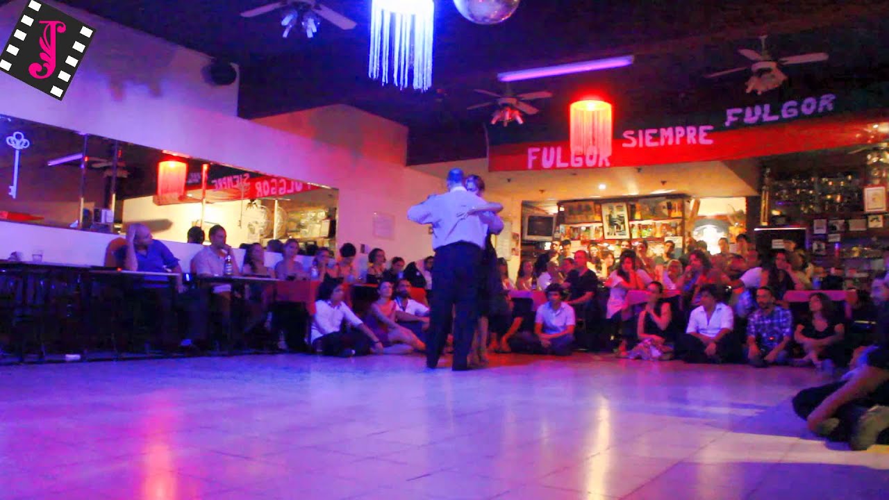 Gabriel Di Prinzio y Hebe Martinez "El Abrojito" en MILONGA10 (Tango)