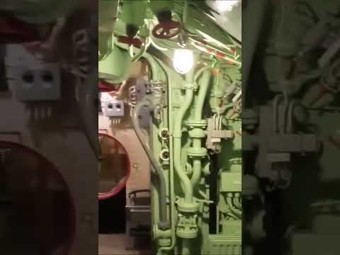 U-boat Wilhelm Bauer Bremerhaven (Type XXI WWII) - Boat tour, part 1